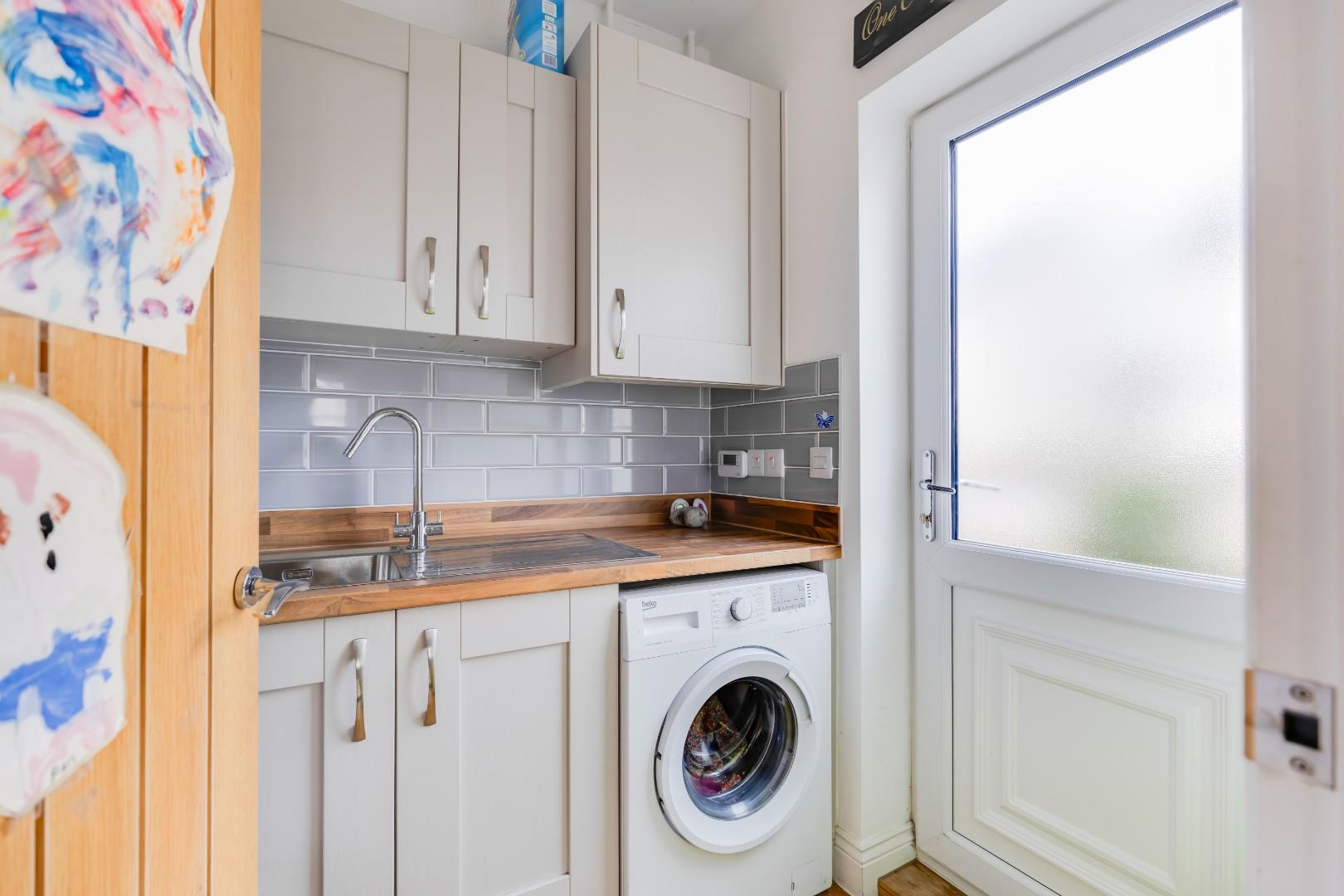 30 Court Close, Aberthin, Nr Cowbridge, Vale of Glamorgan, CF71 7EH